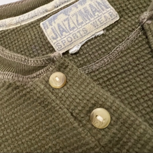 Vintage 80’s Blank Army Green Thermal Long Sleeve - Picture 2 of 4